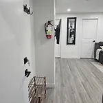 Lovely 2 Bedroom Suite In Calgary
